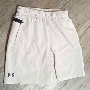 Women Stretchable Under Armour S/P (Small Petite) White Lightweight Shorts